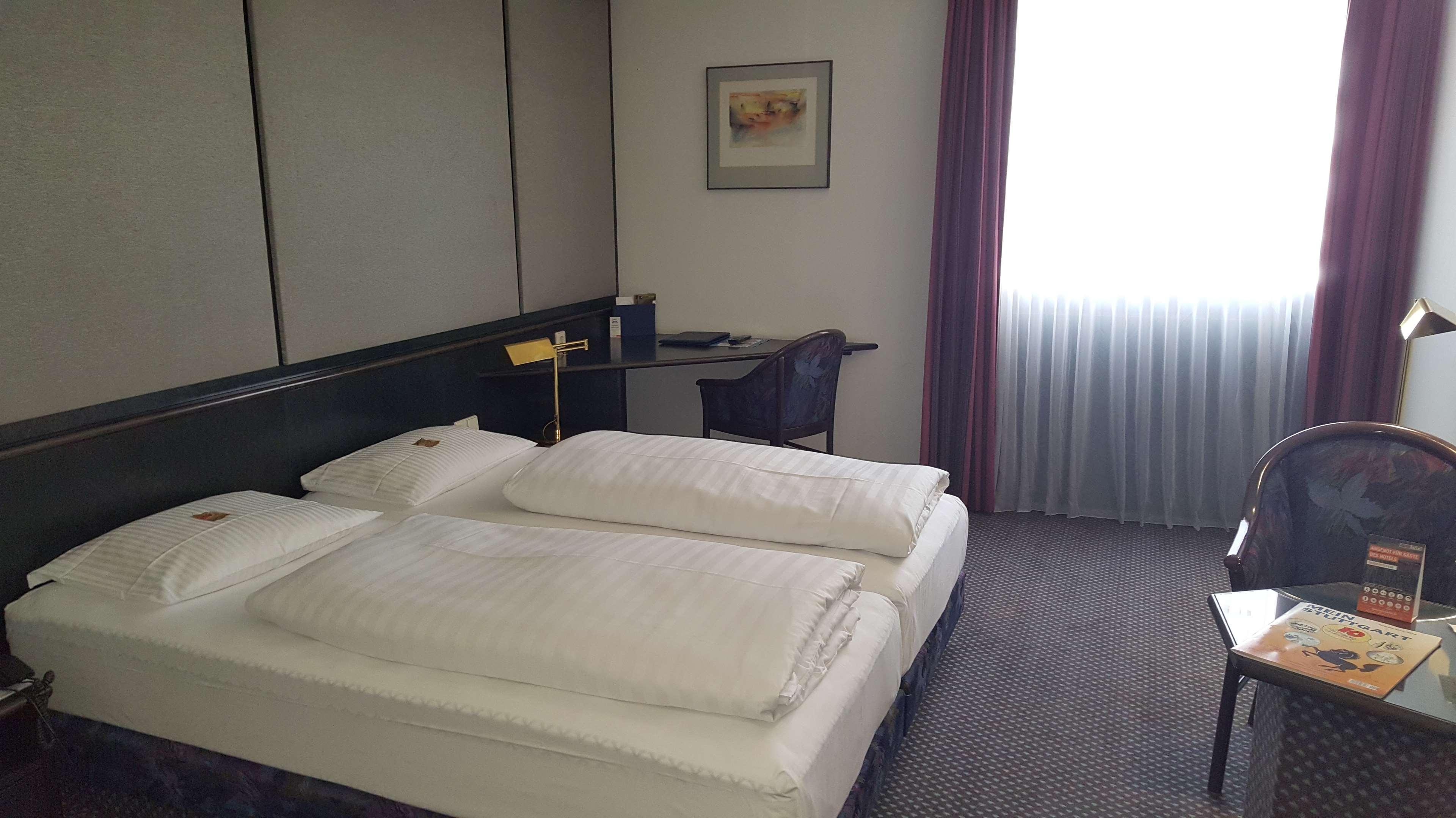Messehotel Europe Stuttgart Exteriör bild