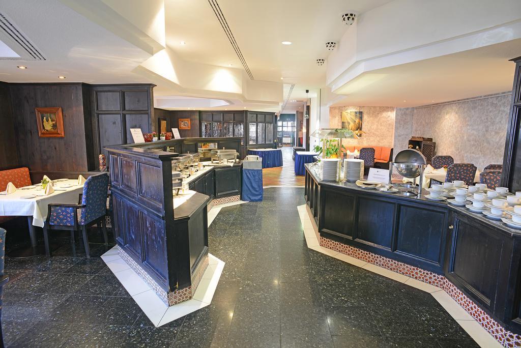 Messehotel Europe Stuttgart Exteriör bild