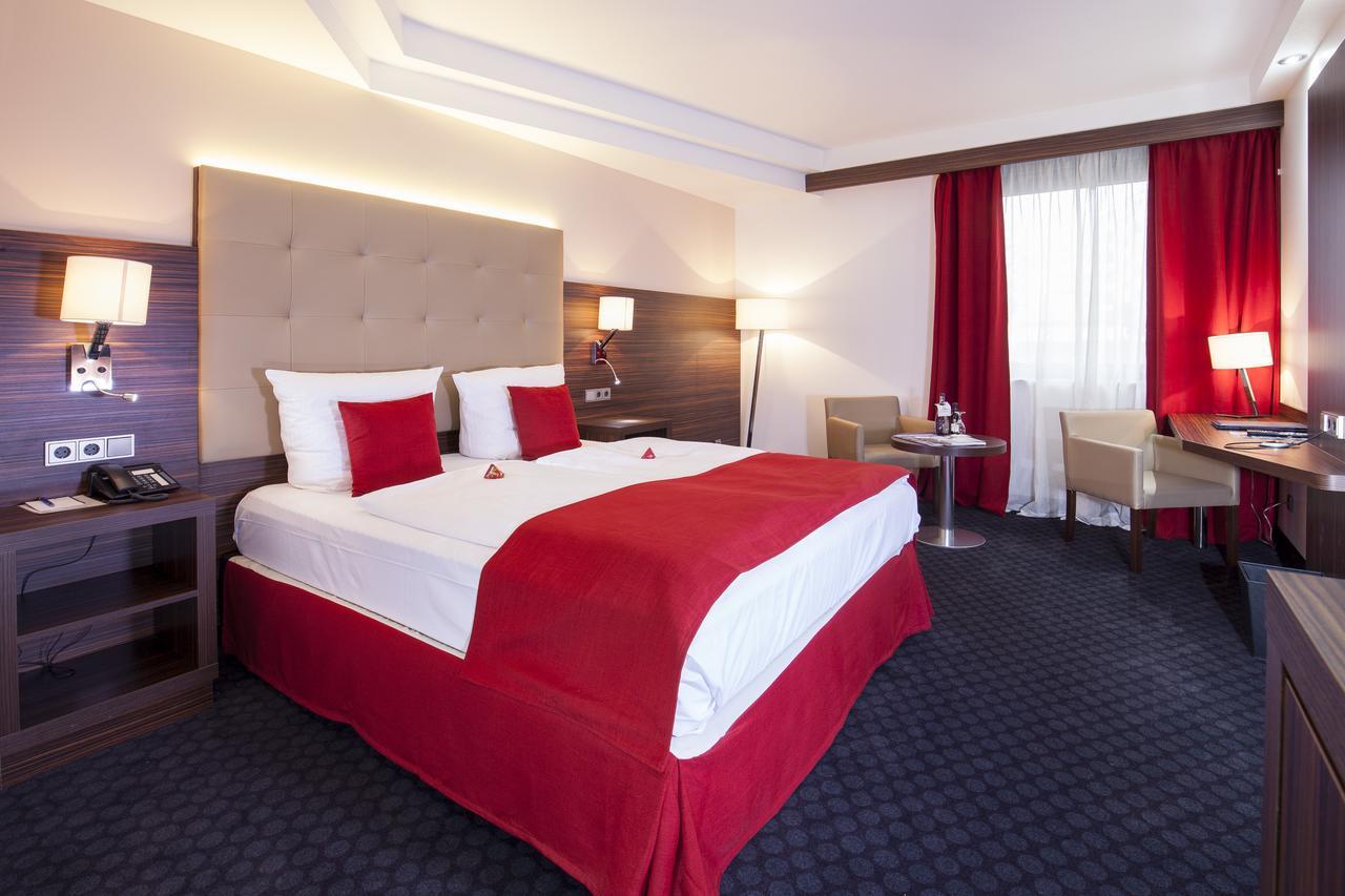Messehotel Europe Stuttgart Exteriör bild