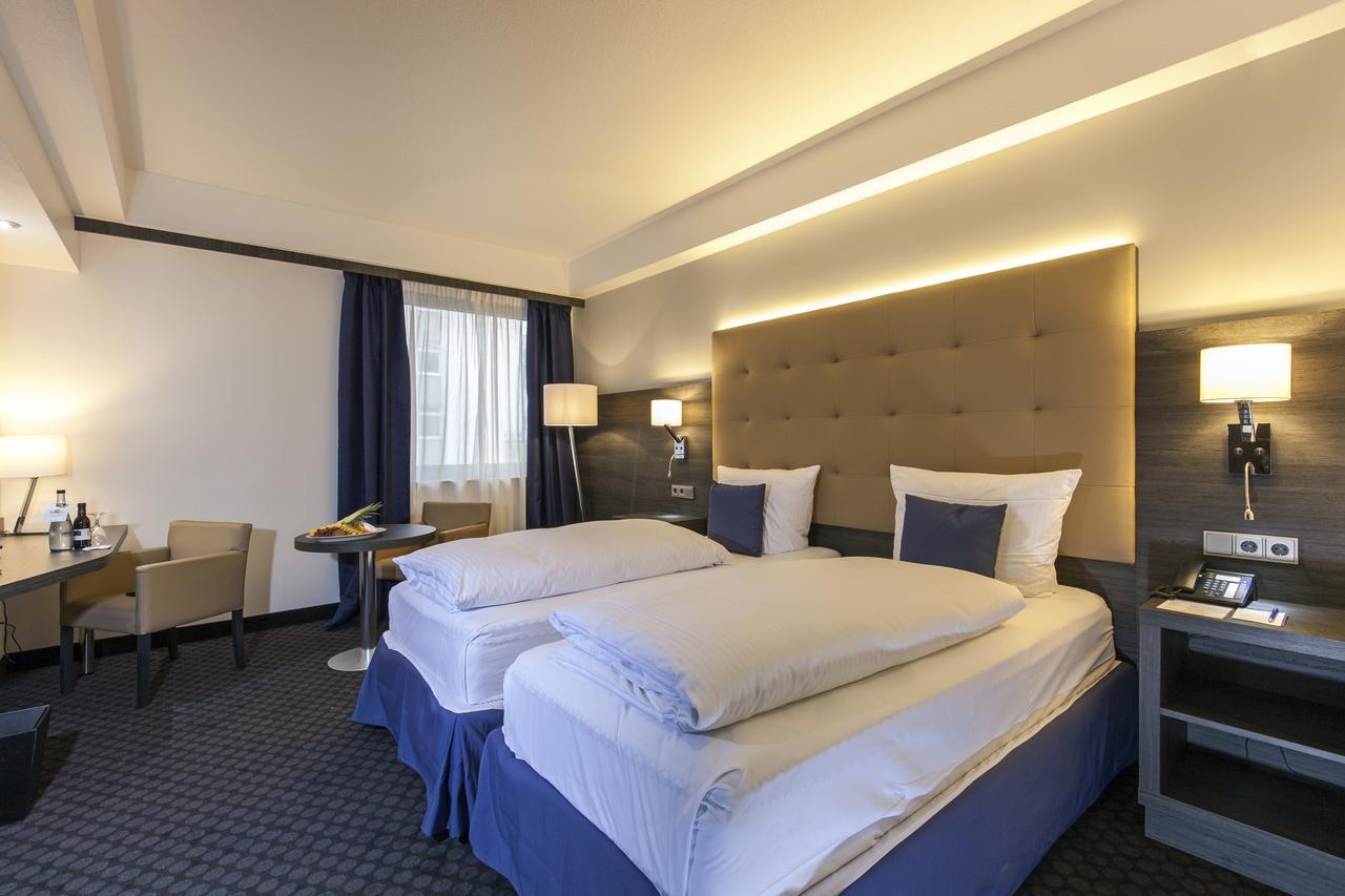 Messehotel Europe Stuttgart Exteriör bild